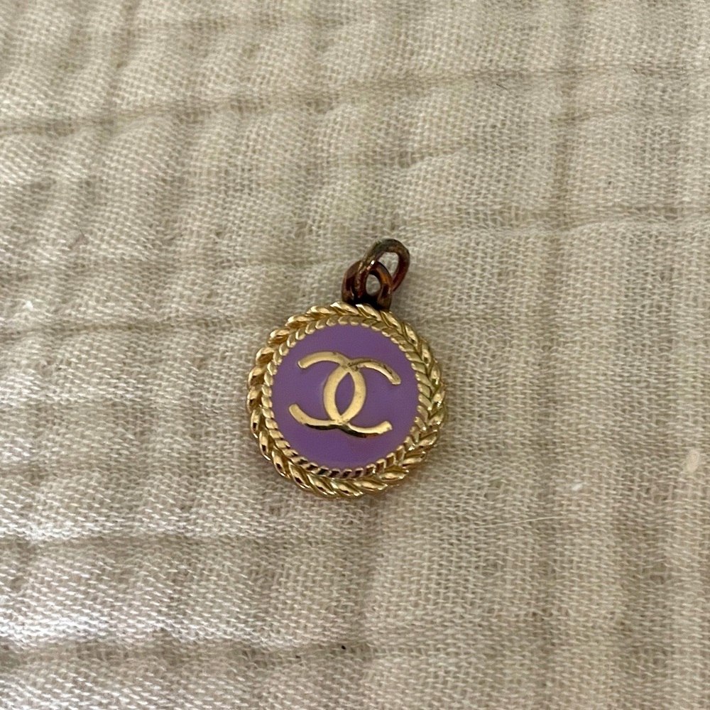 Chanel button necklace pendant